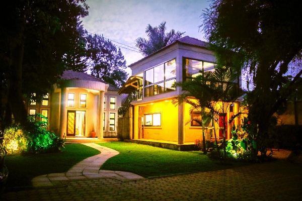 Zawadi House Lodge image 1